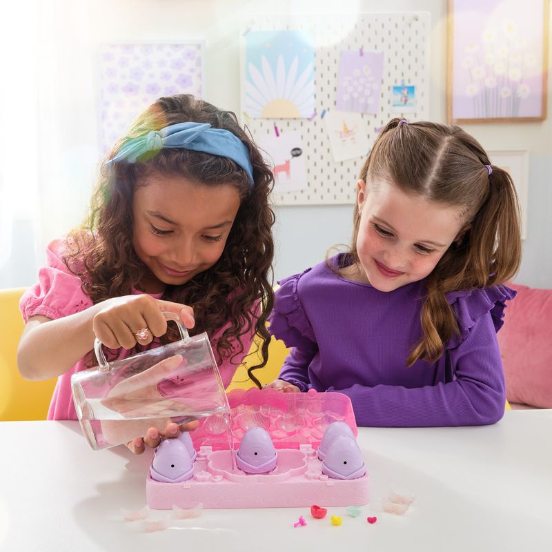 Hatchimals Alive αγαπημένα ζωάκια σε νερό κουτί