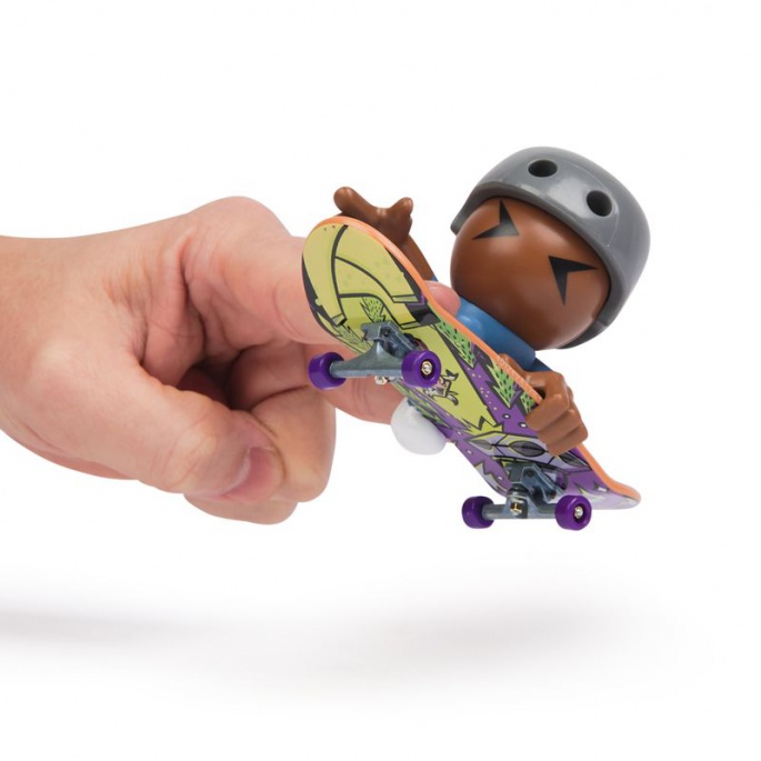 Tech Deck SK8 Crew fingerboard με φιγούρα και γκρι κράνος