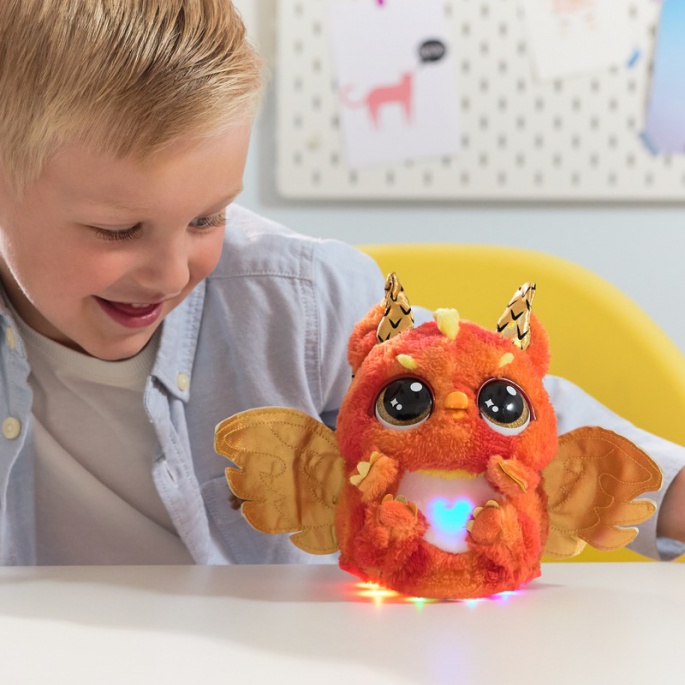 Hatchimals είναι ένα αγαπημένο δρακόντειο διαδραστικό ζώο