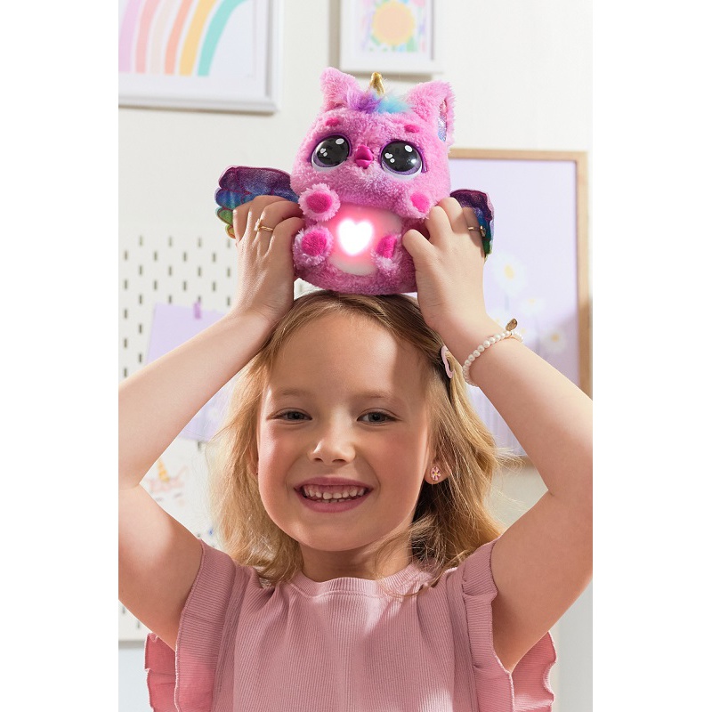 Hatchimals είναι ένα αγαπημένο διαδραστικό ζωάκι μονόκερος