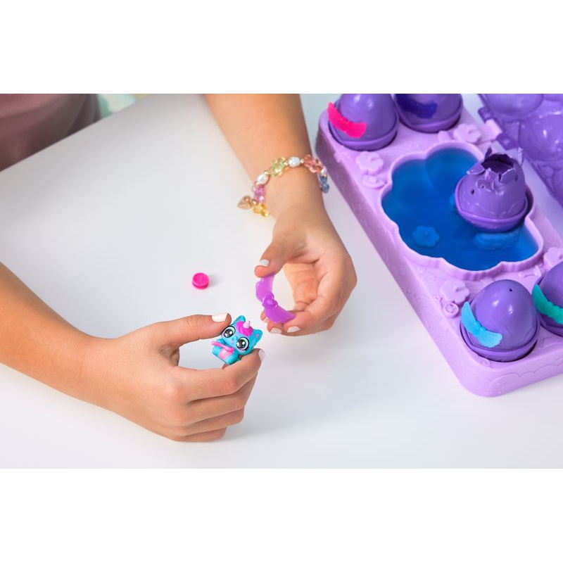 Hatchimals Νεον ουράνιο τόξο καρτόν ζώα