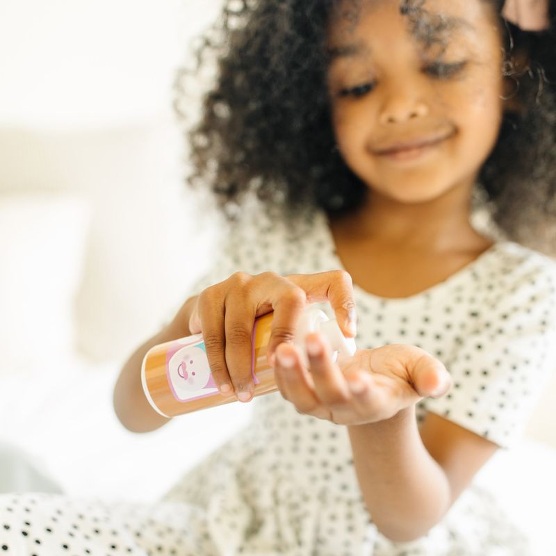 Melissa & Doug σετ παιχνιδιού για στούντιο καλλυντικών