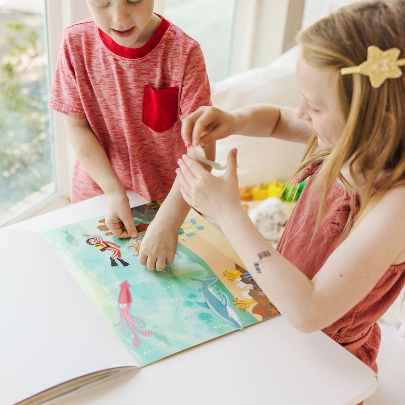 Melissa & Doug αυτοκόλλητα επαναχρησιμοποιούμενα με σετ - κόσμος των ζώων