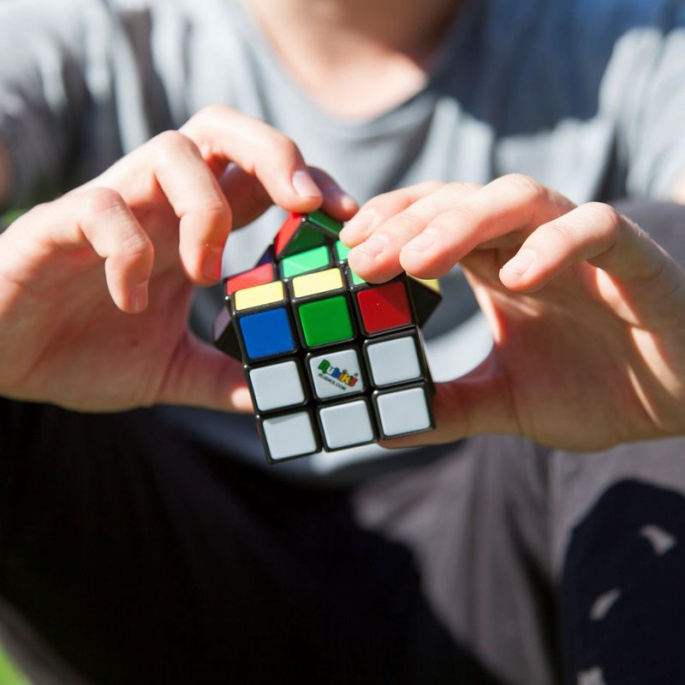 Σετ κύβων του Ρούμπικ 3x3 2x2 και μενταγιόν 3x3