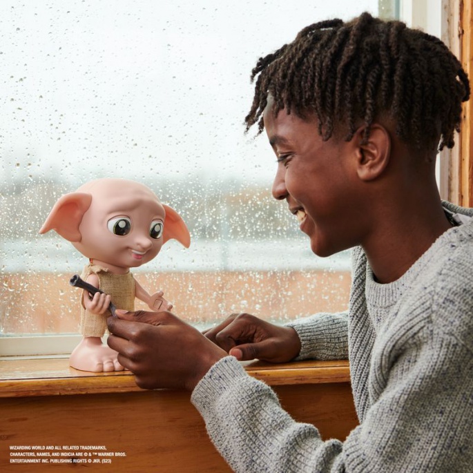 Ο Harry Potter είναι ένας μαγικός ομιλητής Dobby