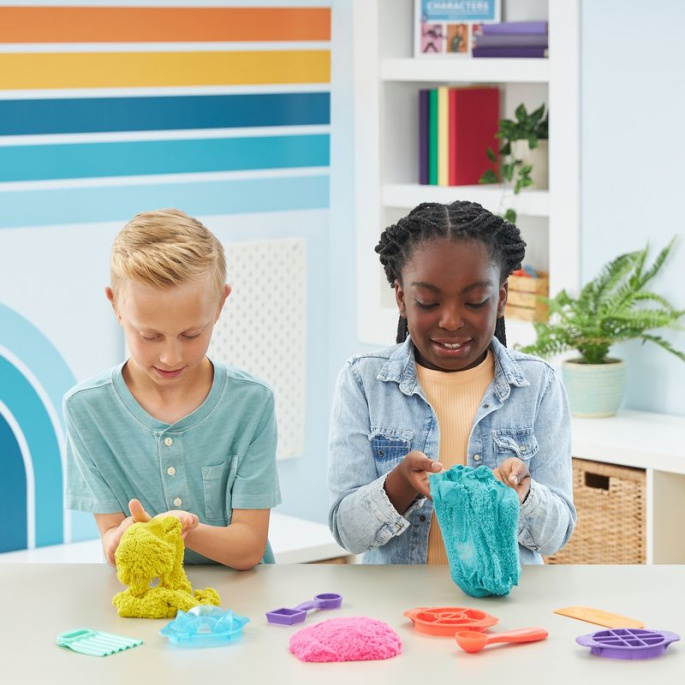 Kinetic Sand τελικό σετ άμμου με εργαλεία