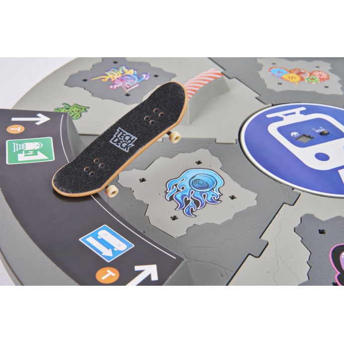 Tech Deck fingerboard Xconnect περιστρεφόμενο skate park