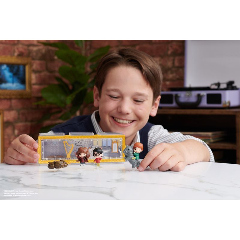 Πολυσυσκευασία μίνι φιγούρες Harry Potter με τον Harry, την Hermione και τον Ron με αξεσουάρ