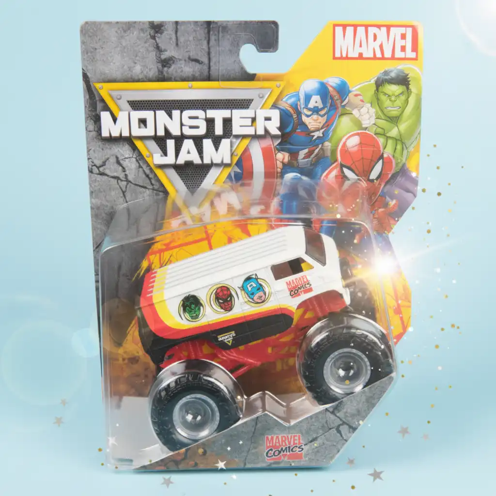 Κατακτήστε την αρένα με αήττητους ήρωες Marvel σε τέσσερις τροχούς.